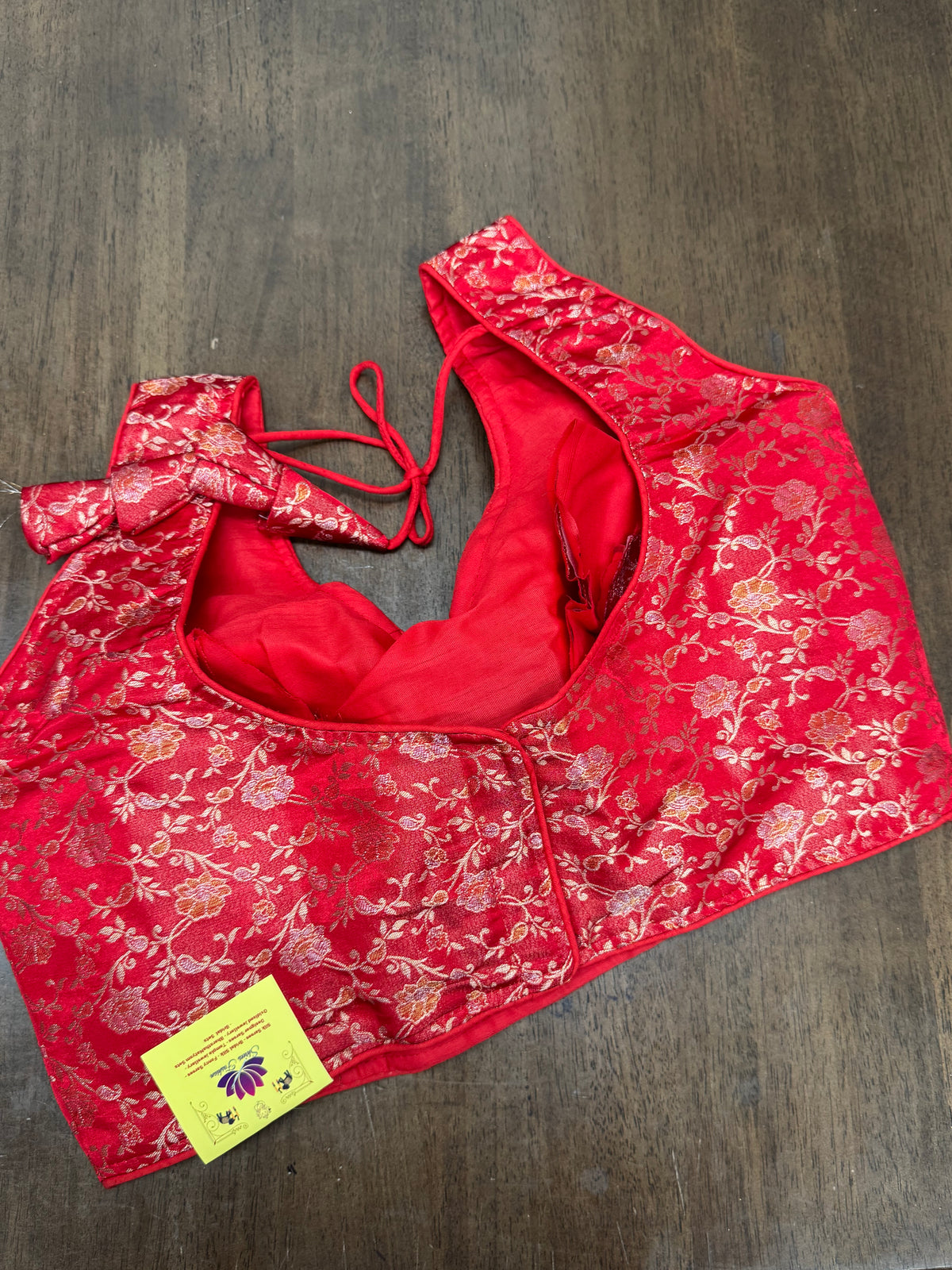 Rich Red Sleeveless Saree Blouse with Back‑Hook Closure