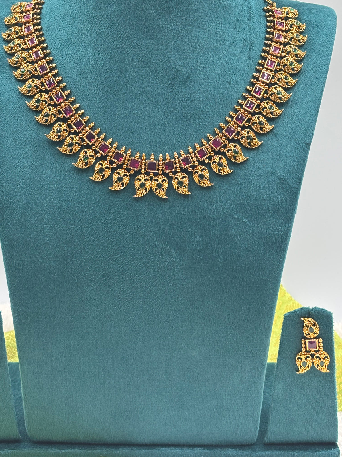South Indian Temple Kemp Necklace Set with Antique Gold Detailing