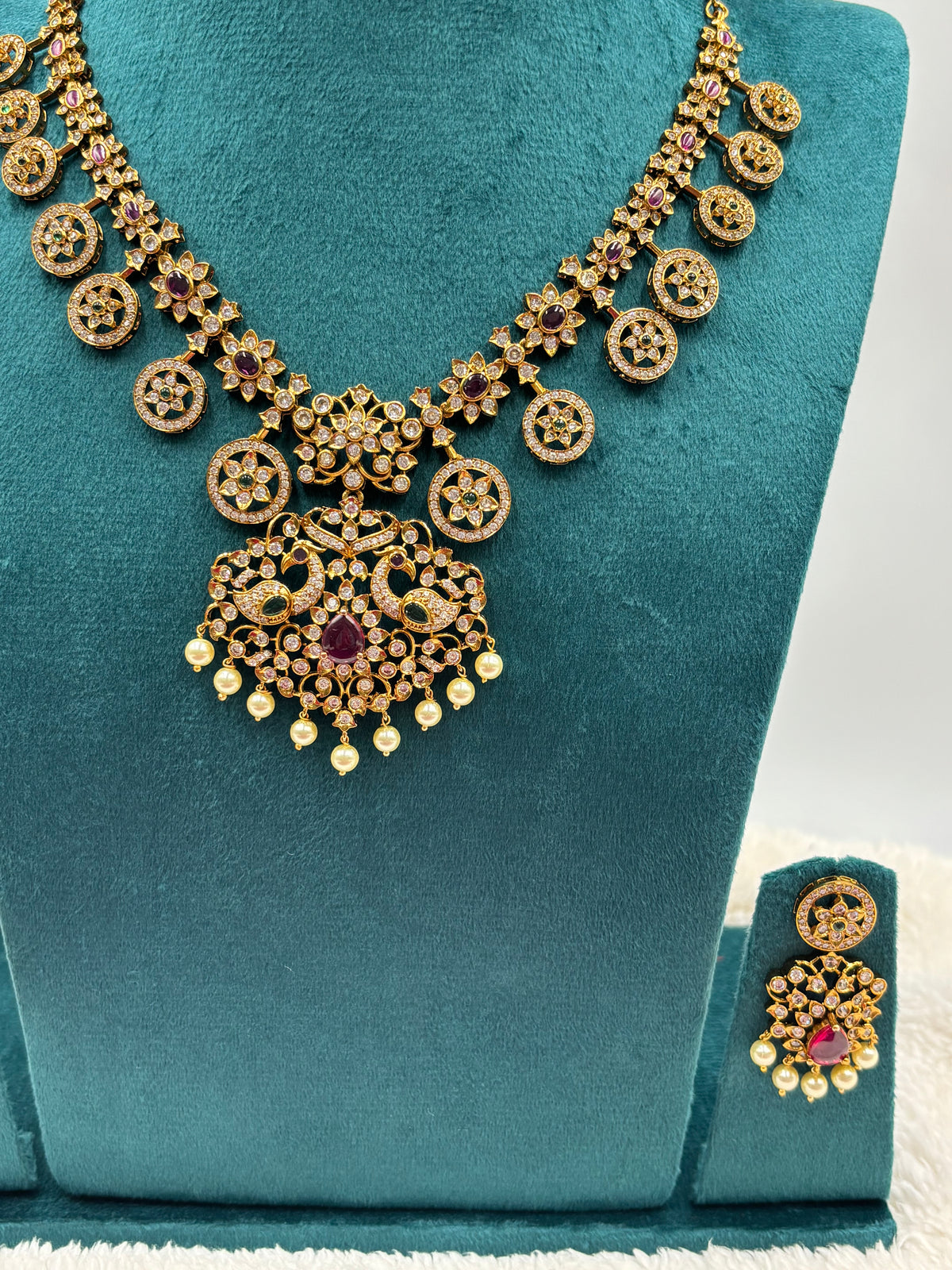 Victorian Stone Necklace Set with Changeable Middle Pendant