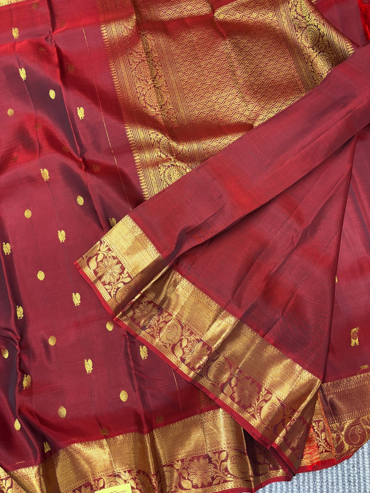 Elegant Maroon Pure Kanchipuram Silk Saree Featuring Traditional Peacock Buttas & Classic Zari Detailing