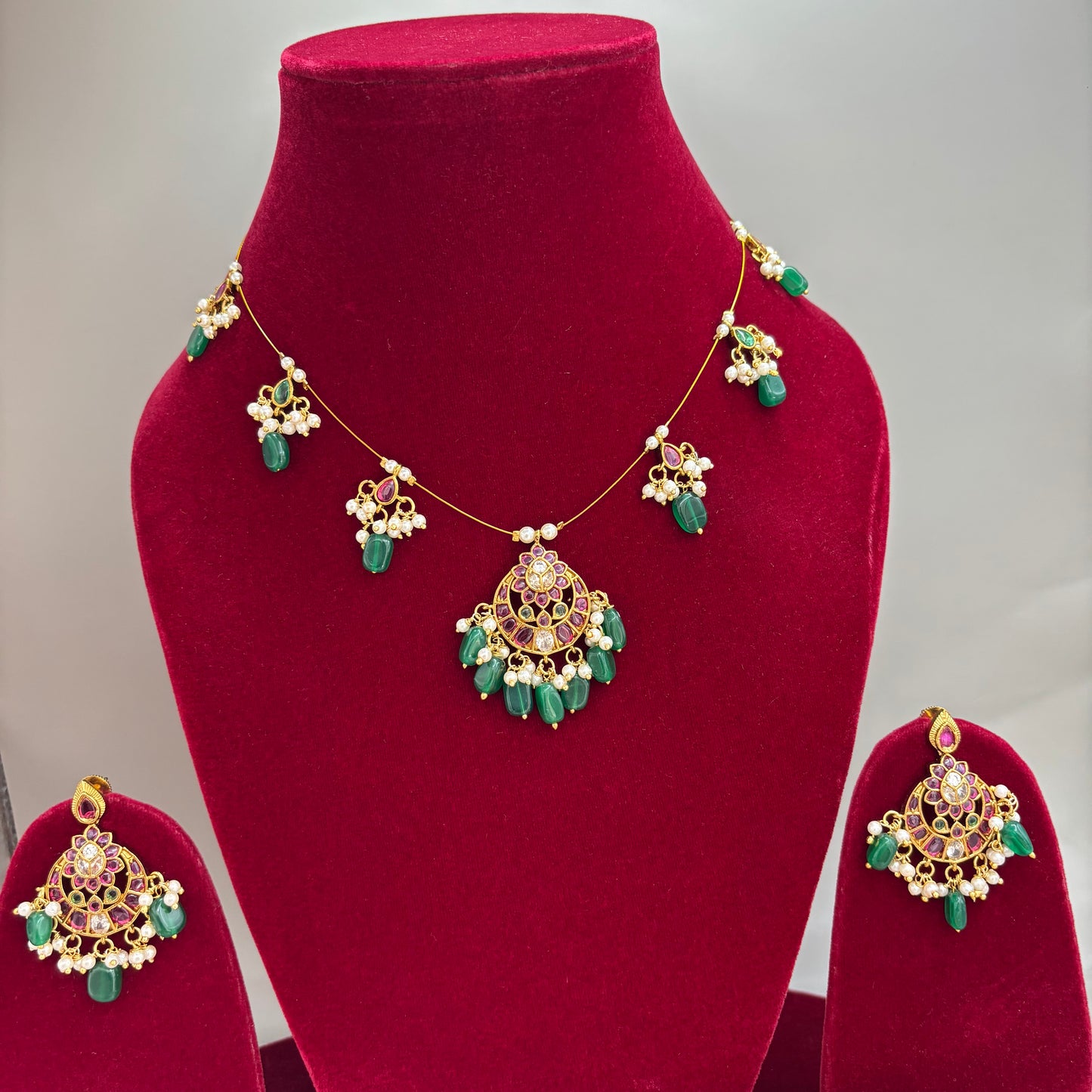 Moonlit Charm – Chandbali Invisible Chain Set with Pink & Green Kemp Stones
