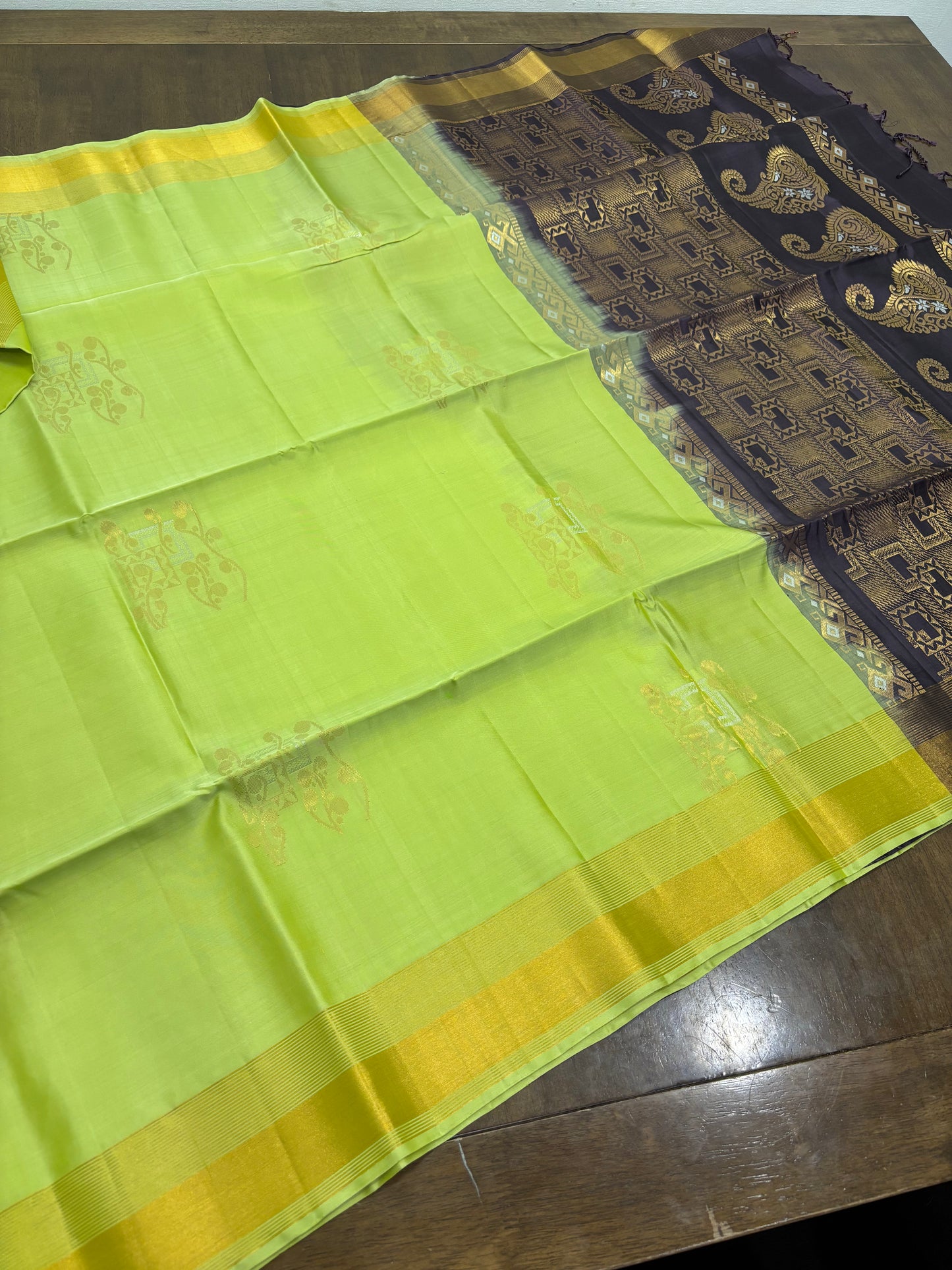 Parrot Green & Dark Plum Kanchipuram Silk Saree with Rich Zari Detailing