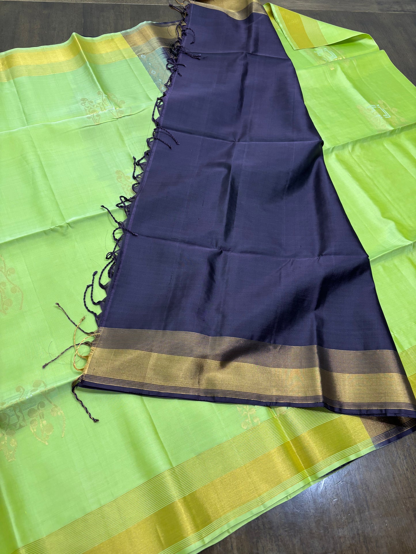 Parrot Green & Dark Plum Kanchipuram Silk Saree with Rich Zari Detailing