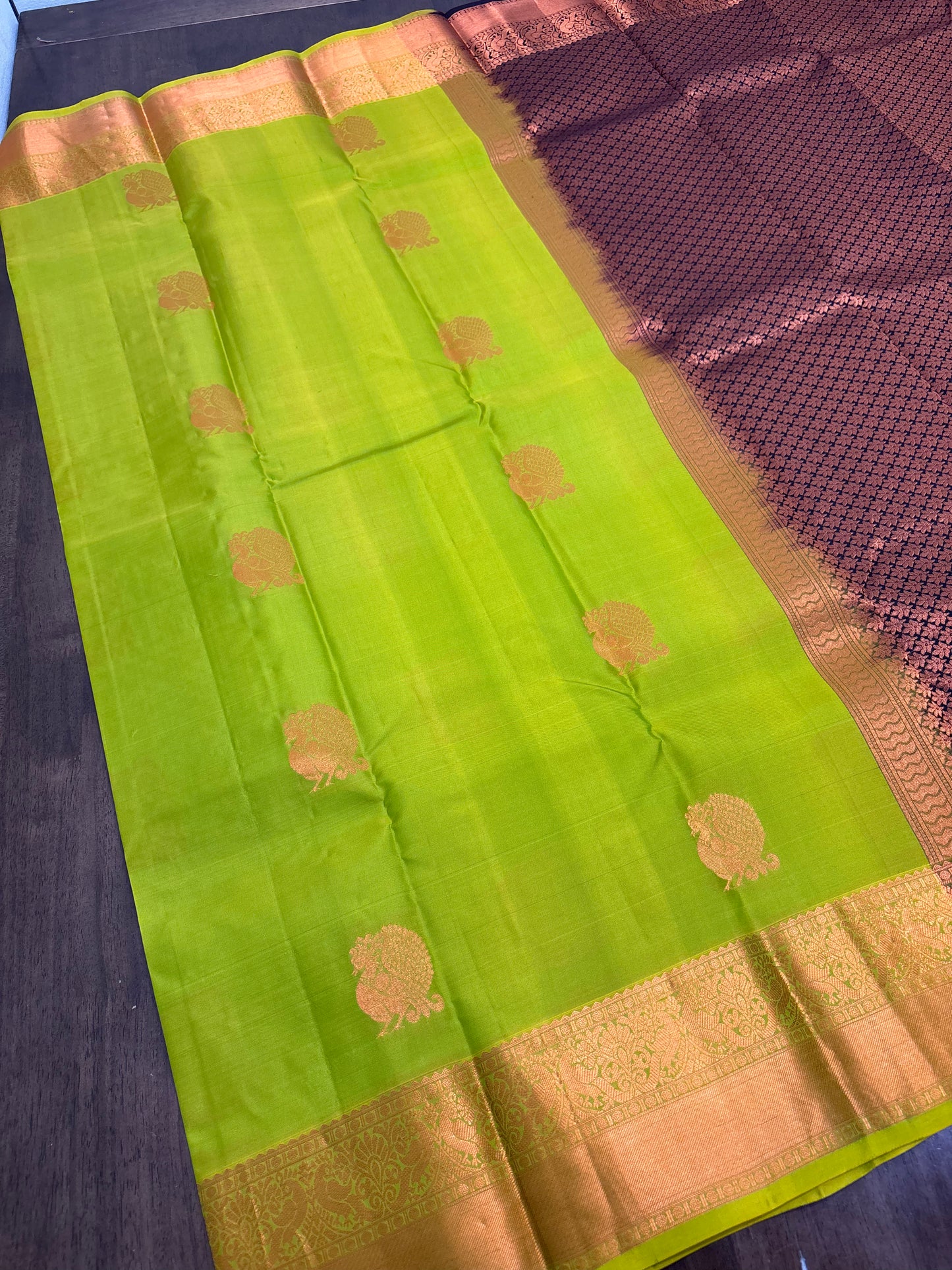Parrot Green & Coffee Brown Kanchipuram Silk Saree – Elegant Traditional Weave