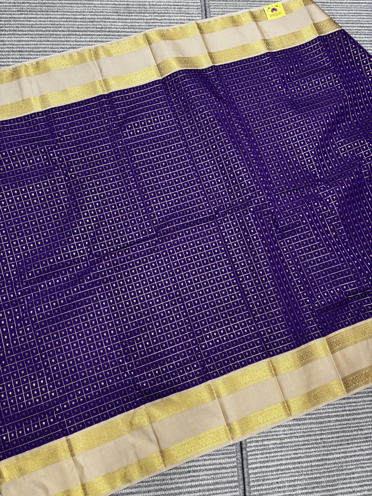 Elegant Semi Kanchipuram Saree – Royal Blue Body & Beige Gold Border