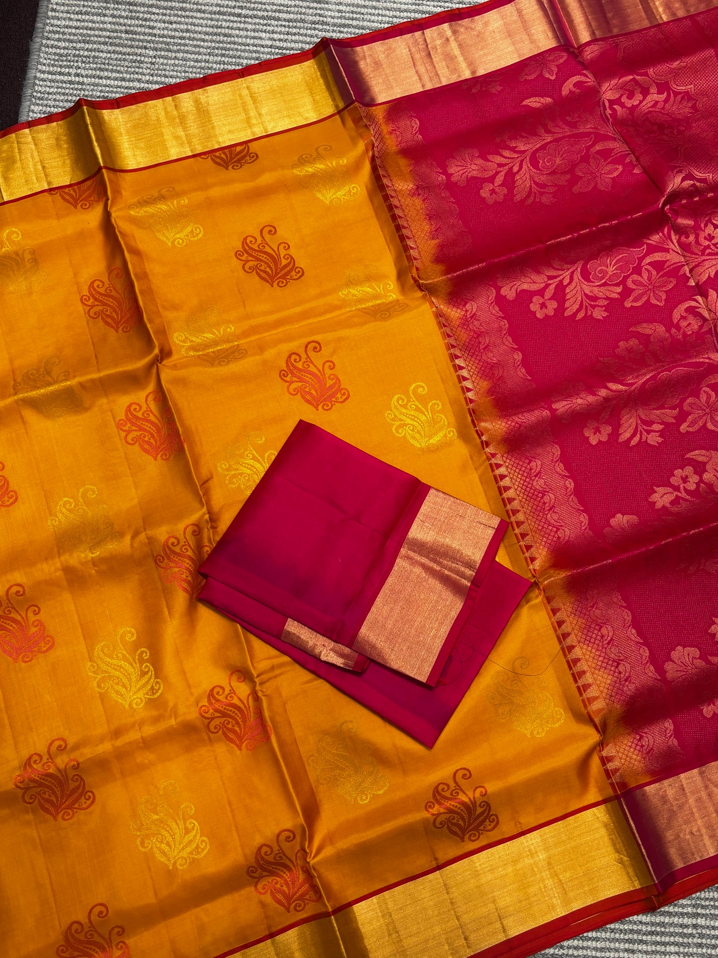 Elegant Pure Kanchipuram Silk Saree in Yellow with Golden Zari and Pink Contrast