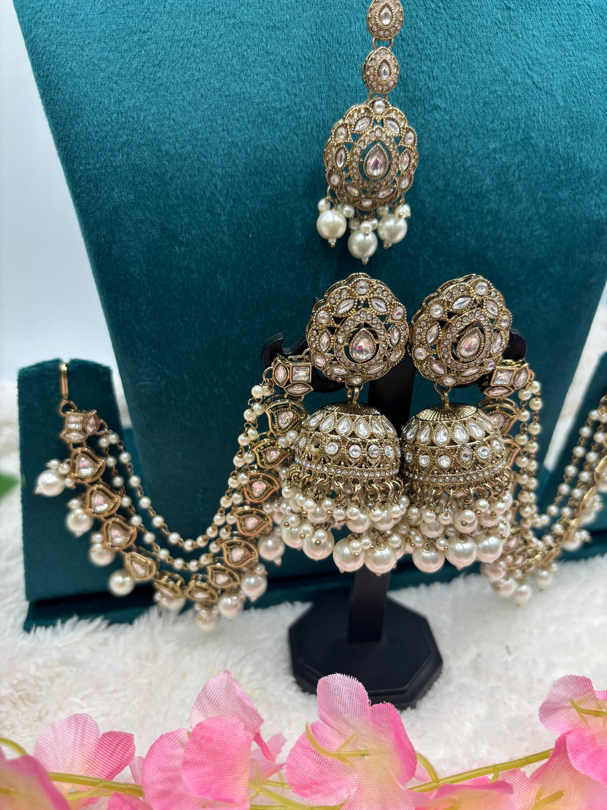 Beautiful Polki Dome Jhumka Set with Pearl Drops and Matching Tikka