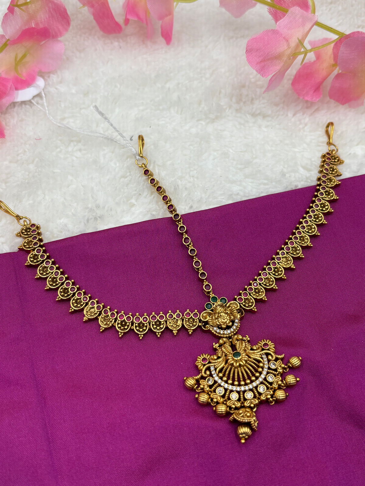 Matte Gold Finish 3‑Layer Tikka with Elegant White Stone Highlights