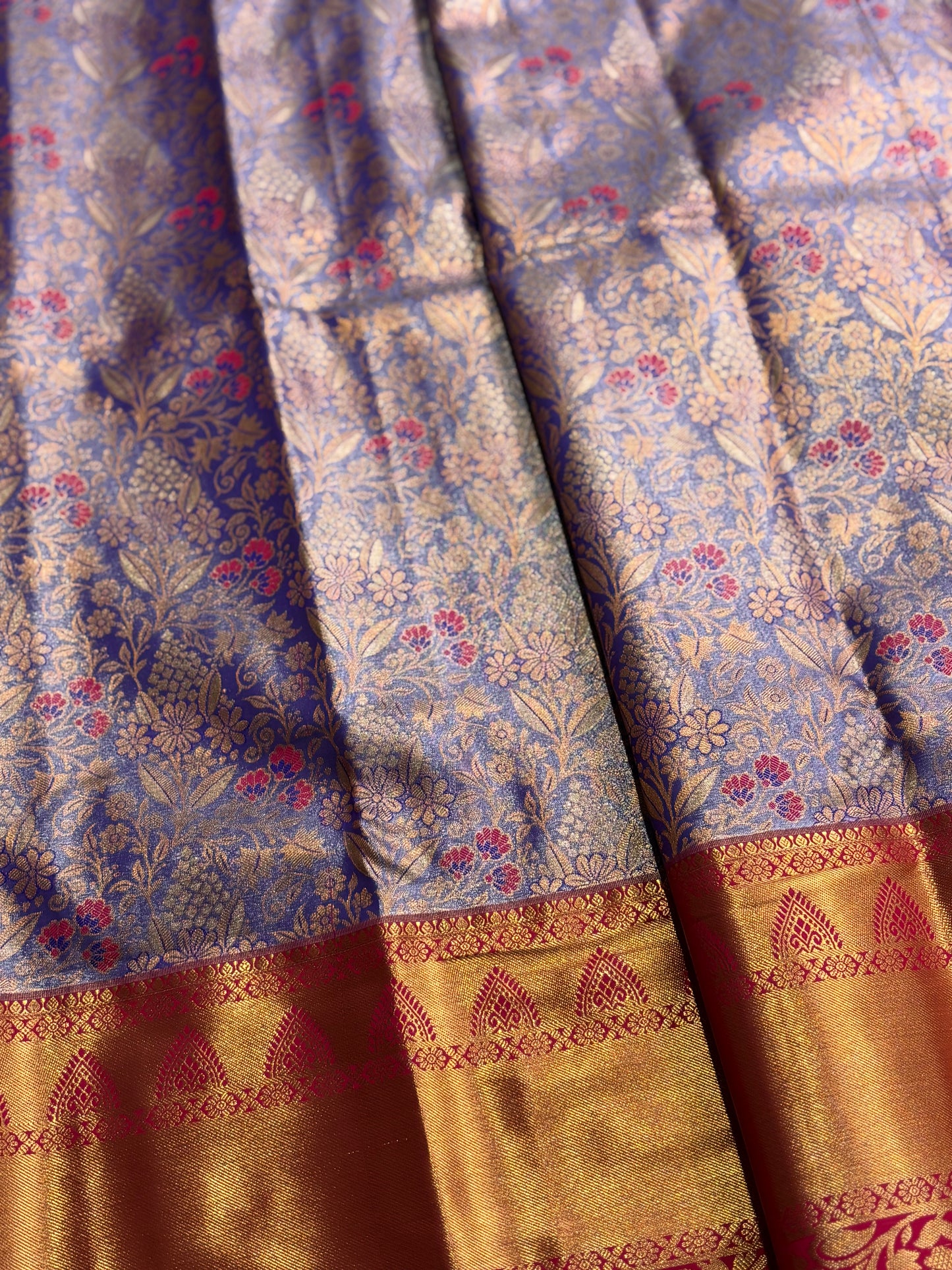 Elegant Lavender Semi Silk Saree with Rani Pink Highlights & Traditional Contrast Detailing