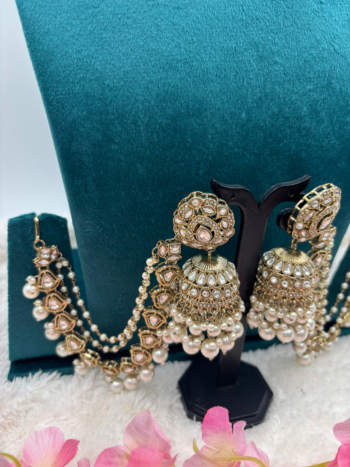 Beautiful Polki Dome Jhumka Set with Pearl Drops and Matching Tikka