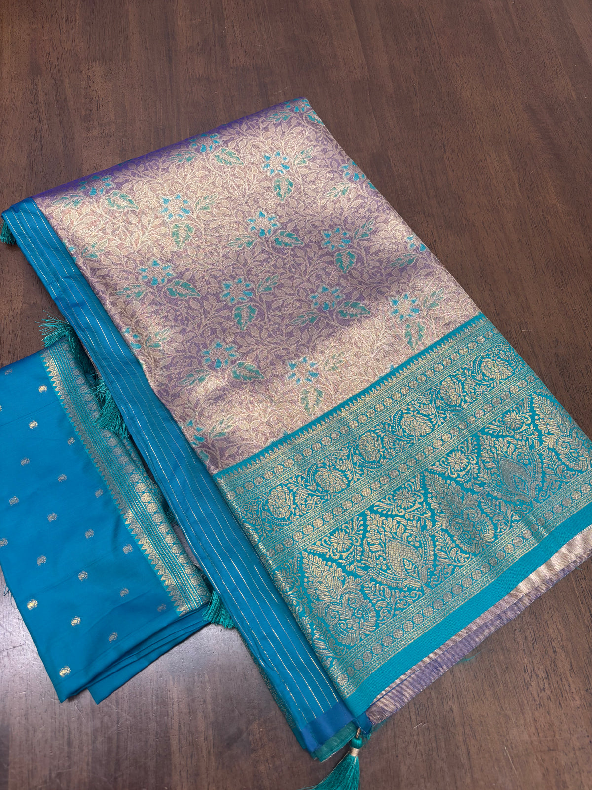 Elegant Lavender Soft Silk Saree with Turquoise Blue Pallu