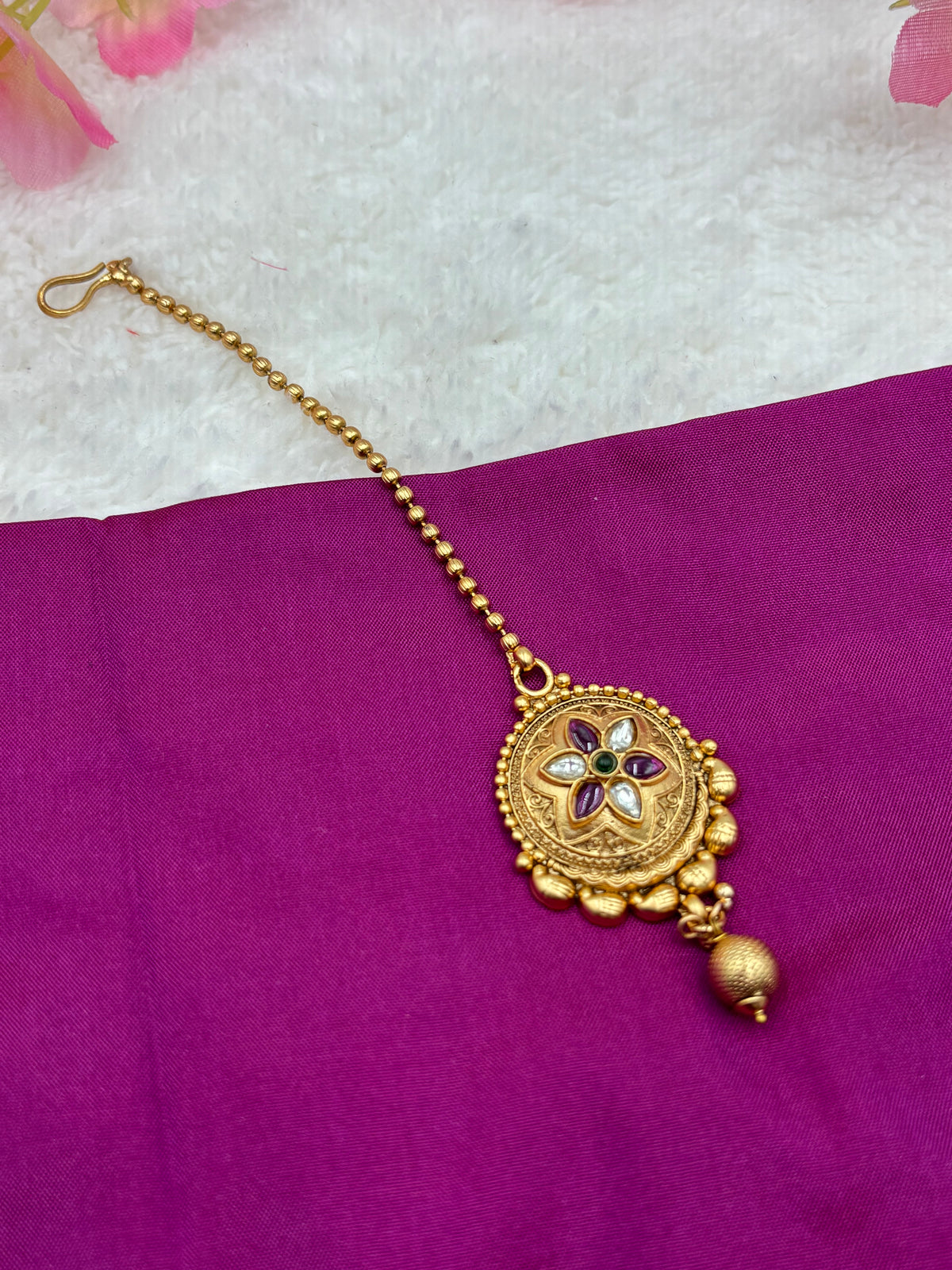 Elegant Gold Finish Tikka – Multicolor Stone Design