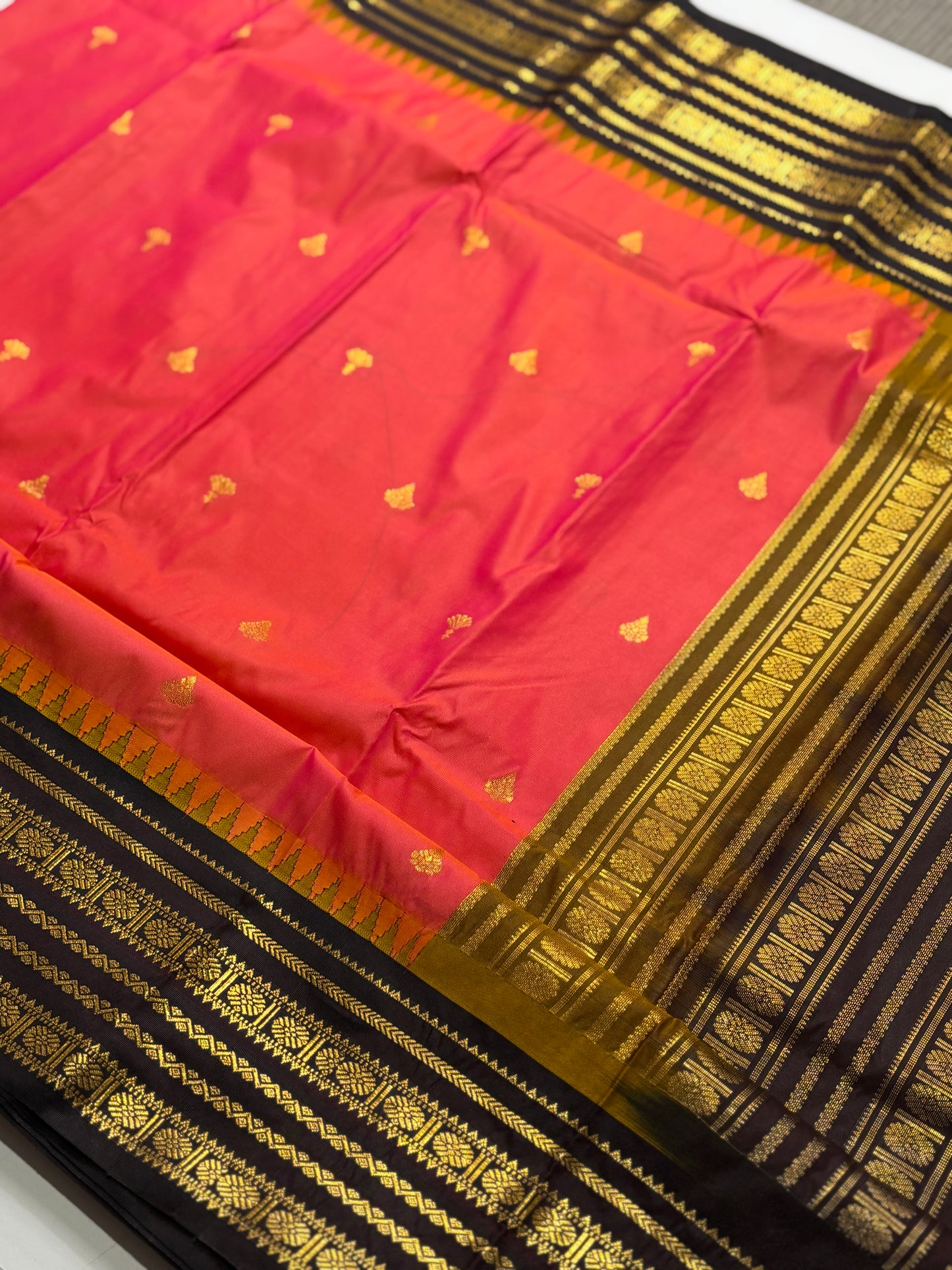 Peach & Brown Kanchipuram Semi Silk Saree with Contrast Border & Pallu