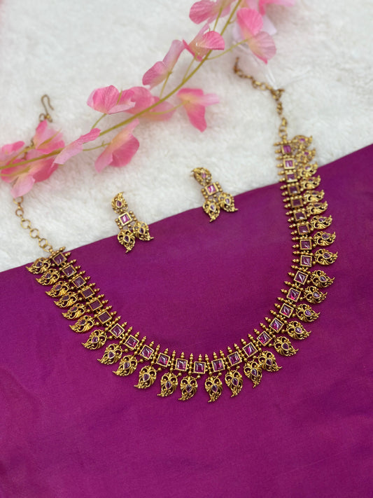 Antique Gold Pink Kemp Stone Mango Design Necklace Set