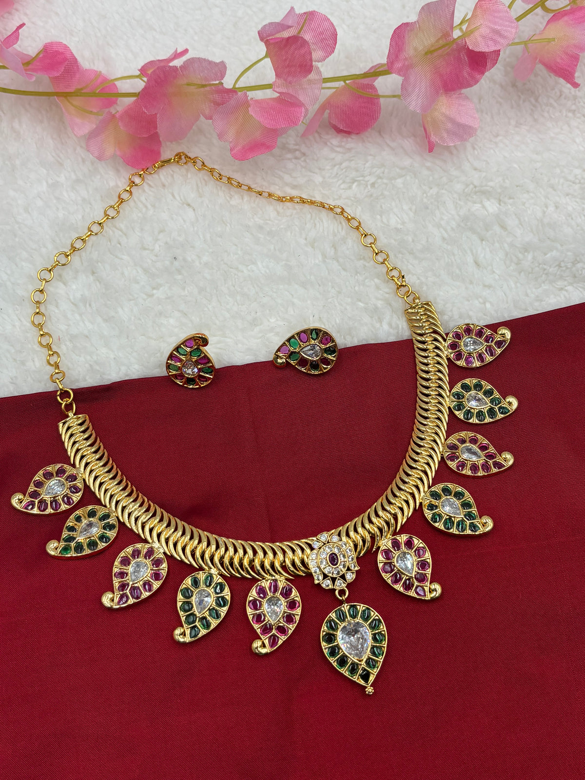 Gold Mango Design Necklace Set with Green & Pink Kemp Stones – Traditional Temple Style