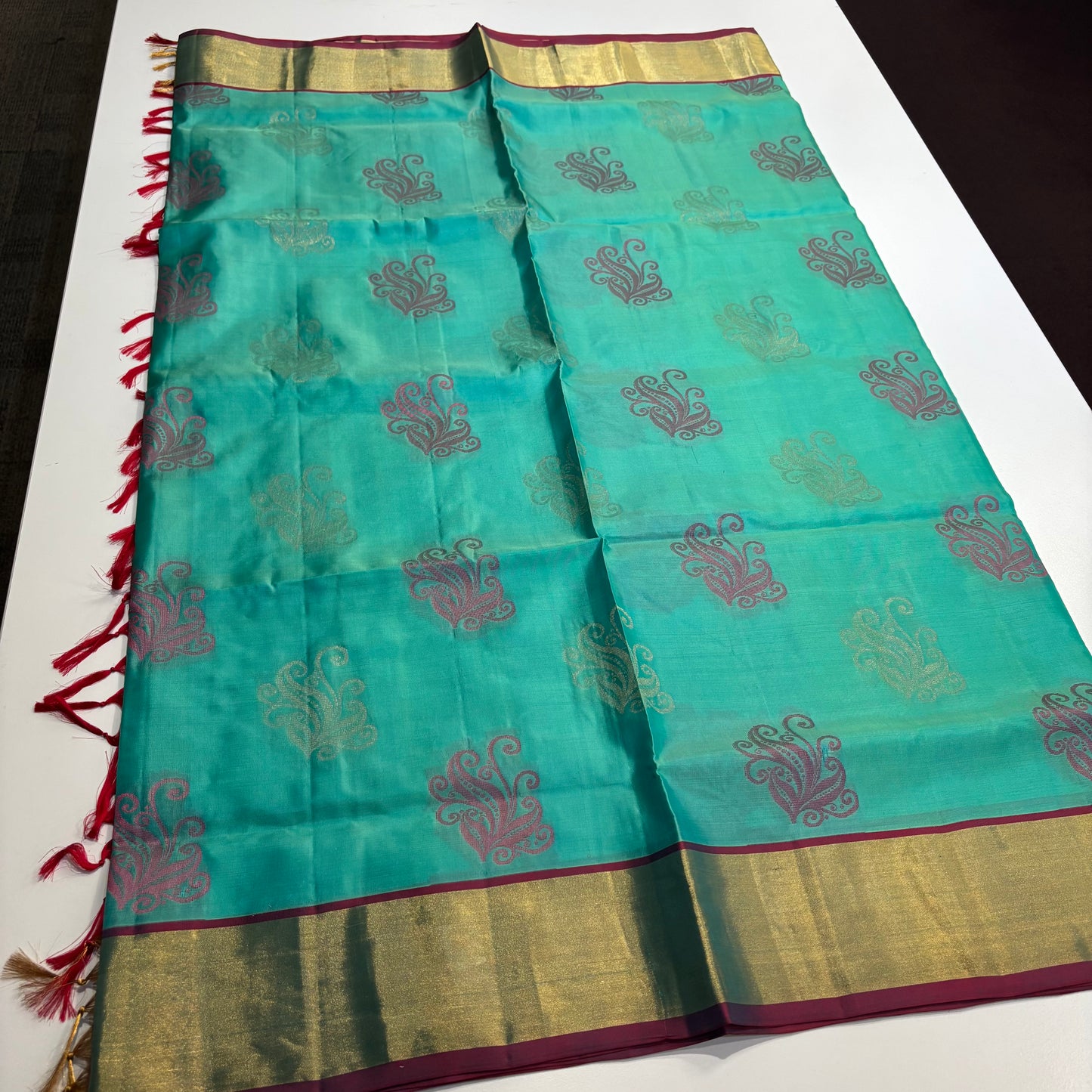 Pure Kanchipuram Silk Saree – Cyan Grace with Rani Pink Radiance