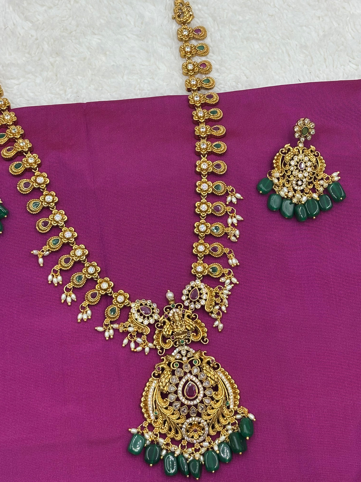 Traditional Temple Long Haram Set – Gold Finish with Intricate Craftsmanship