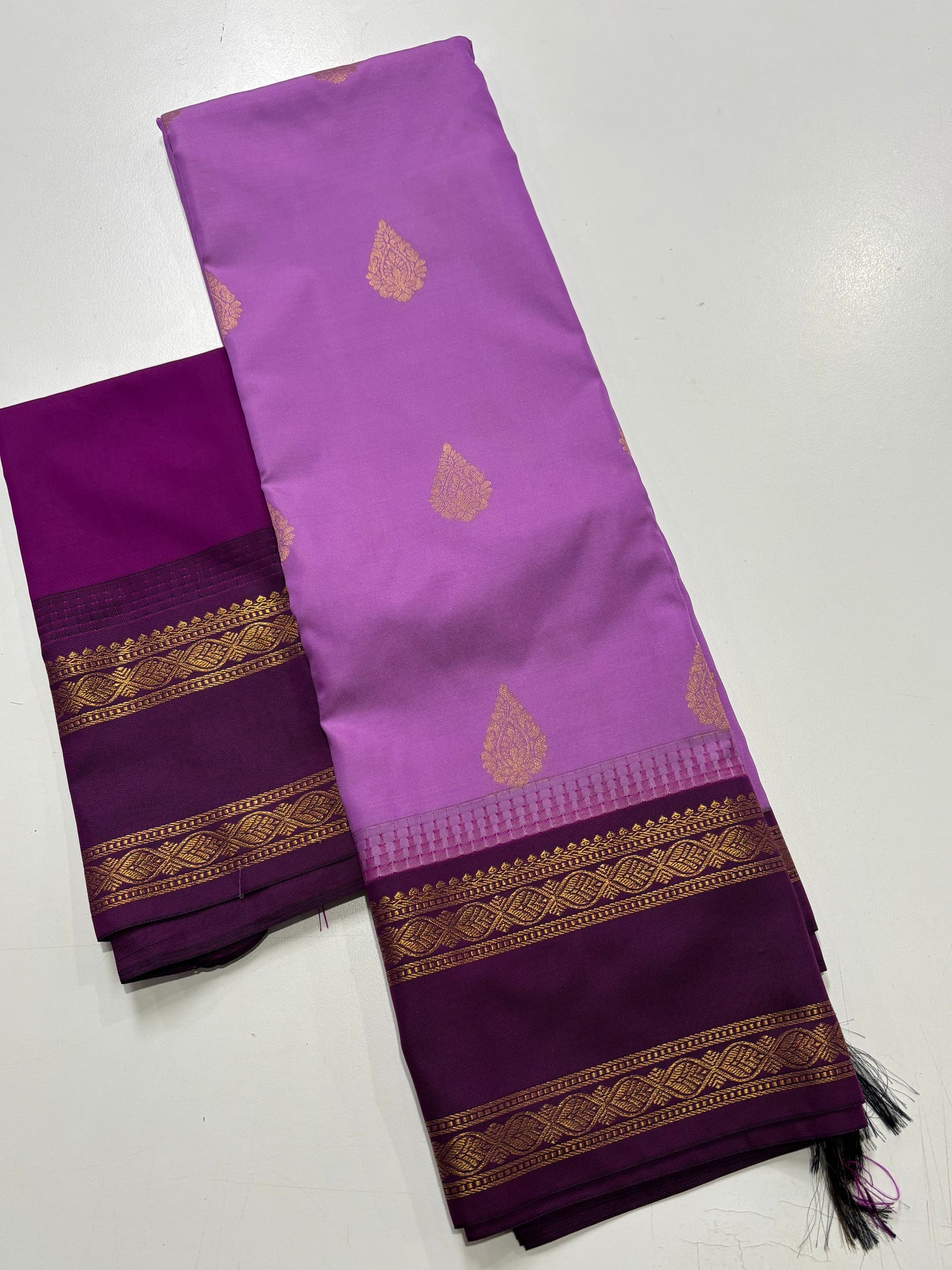 Elegant Light Purple Semi Silk Saree with Dark Purple Contrast Border