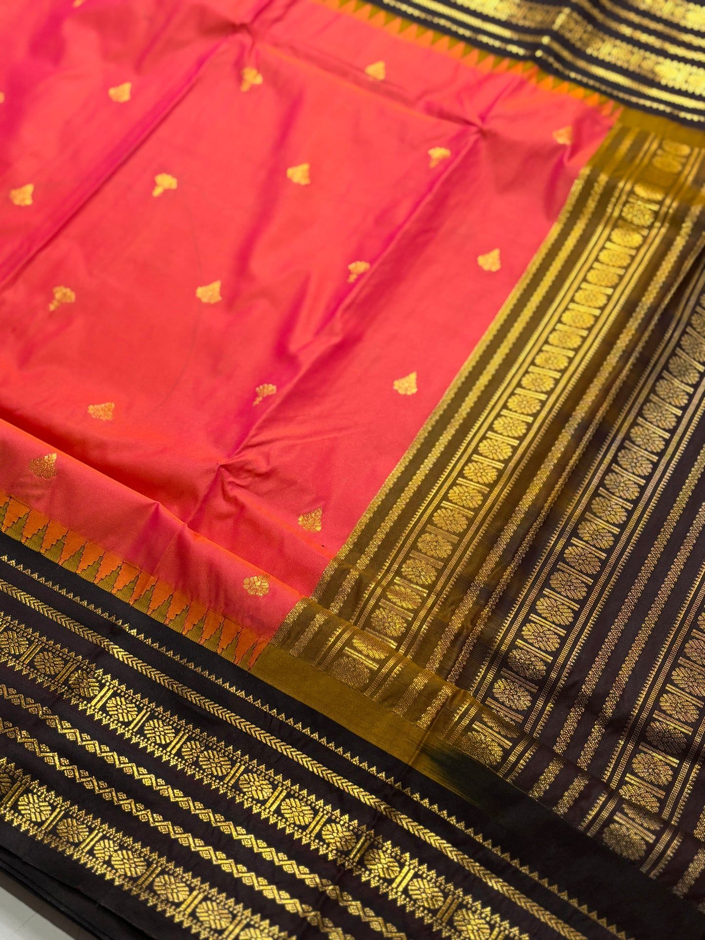 Peach & Brown Kanchipuram Semi Silk Saree with Contrast Border & Pallu