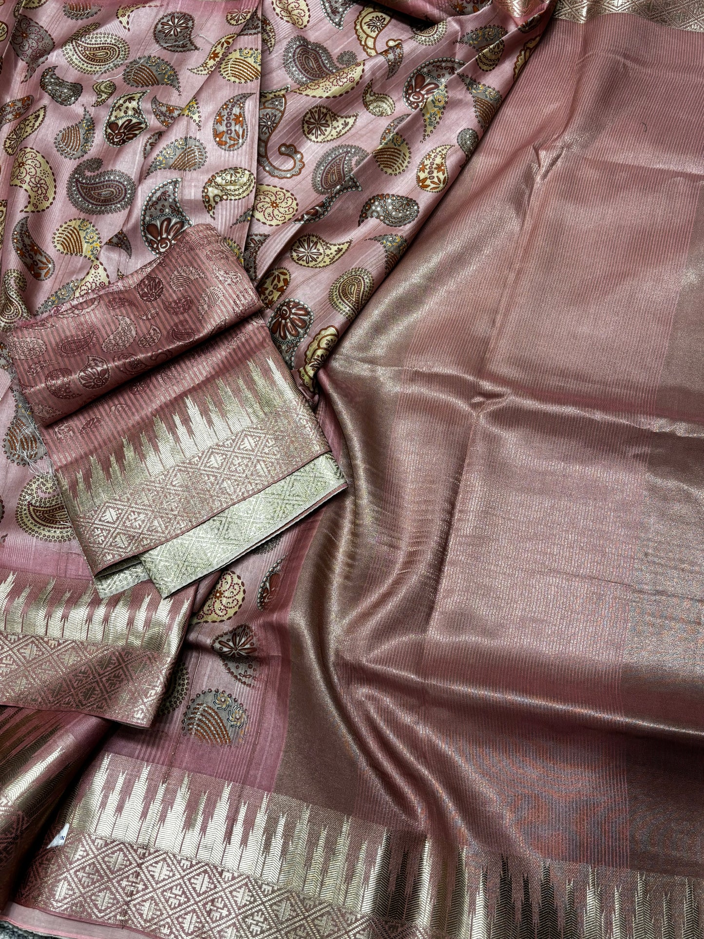 Elegant Pitch Pink Banarasi Tussar Saree with Traditional Mango Prints and Golden Detailing