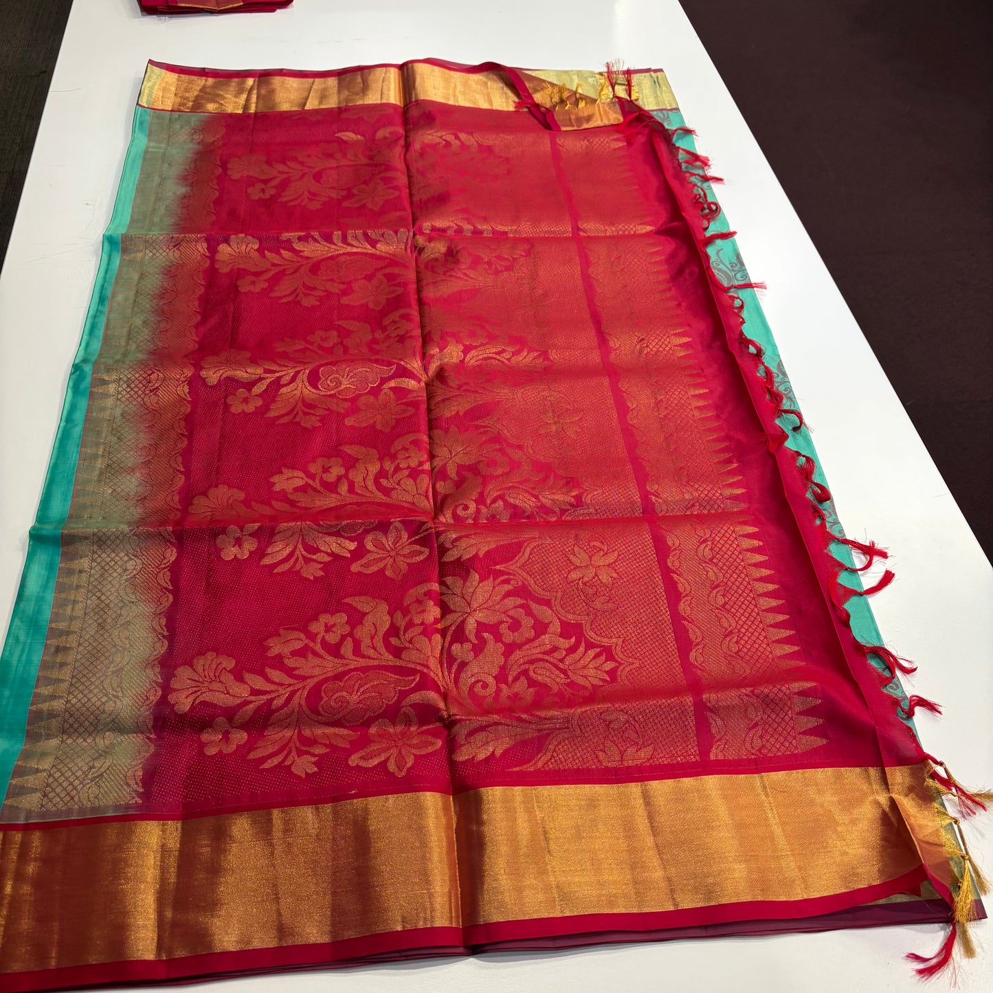 Pure Kanchipuram Silk Saree – Cyan Grace with Rani Pink Radiance