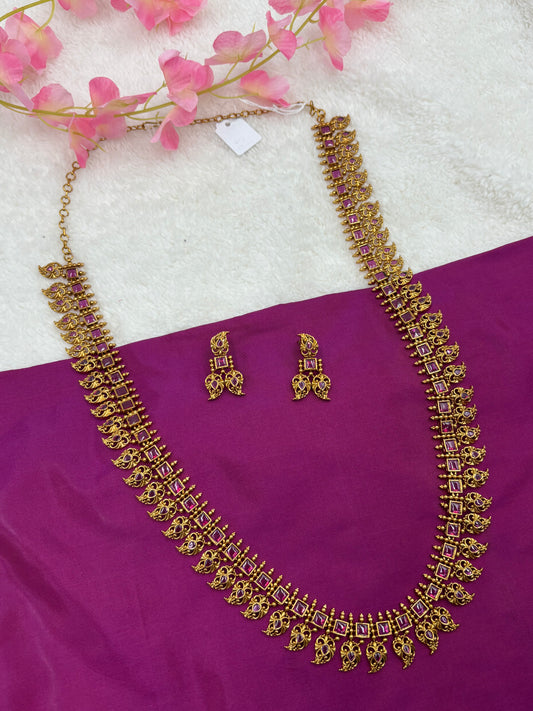 South Indian Temple Mango Design Long Haram Set – Antique Gold with Pink Stones