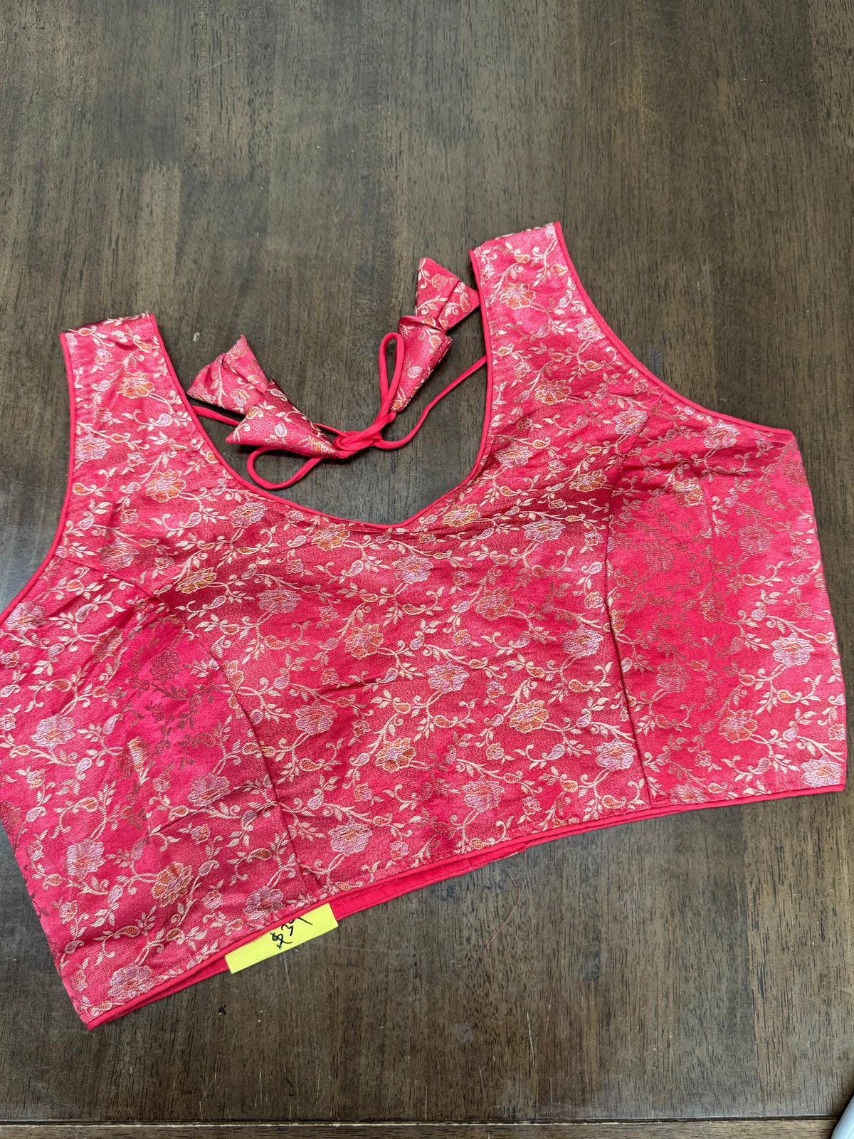 Elegant Pitchy Pink Brocade Blouse Featuring Gold Thread Motifs