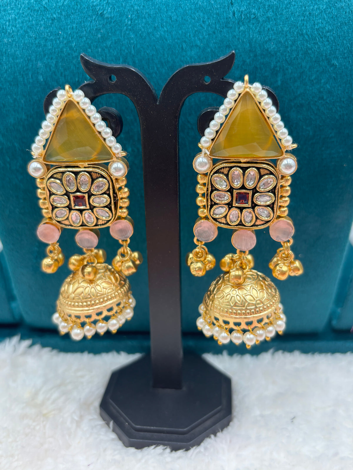 Royal Kundan Earrings with Yellow Gemstone, Peach Beads & Pearl‑Edged Jhumka Dome