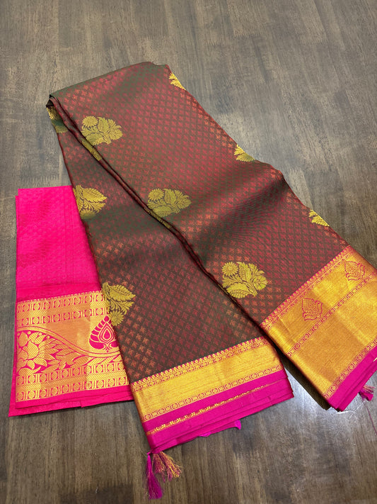 Maroon & Henna Green Dual Tone Kanchipuram Silk Saree with Pink Border & Pallu